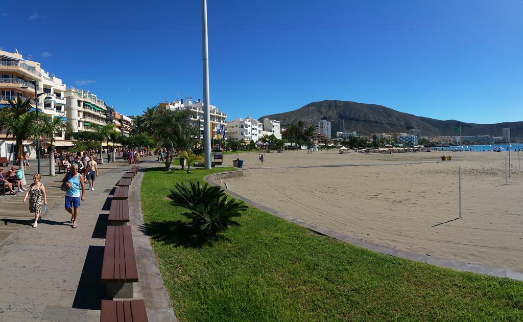 Ohana Atico Avenida Chayofita Los Cristianos  Rum bild
